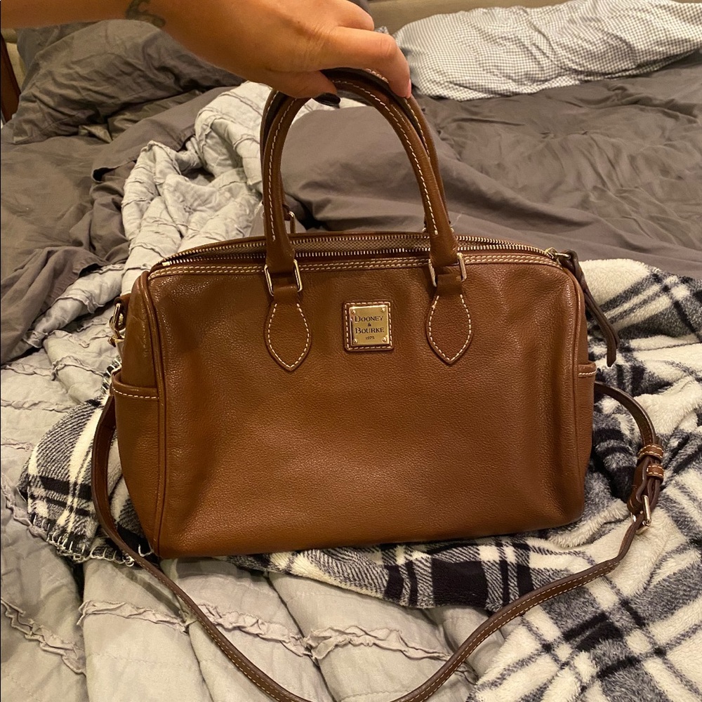 Dooney & Bourke purse
